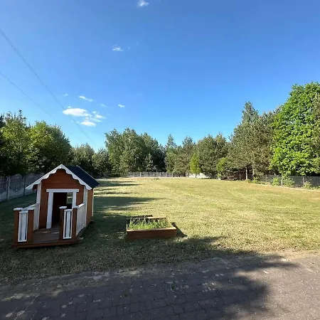 Summer House Near The Forest Casa de Férias Dybki